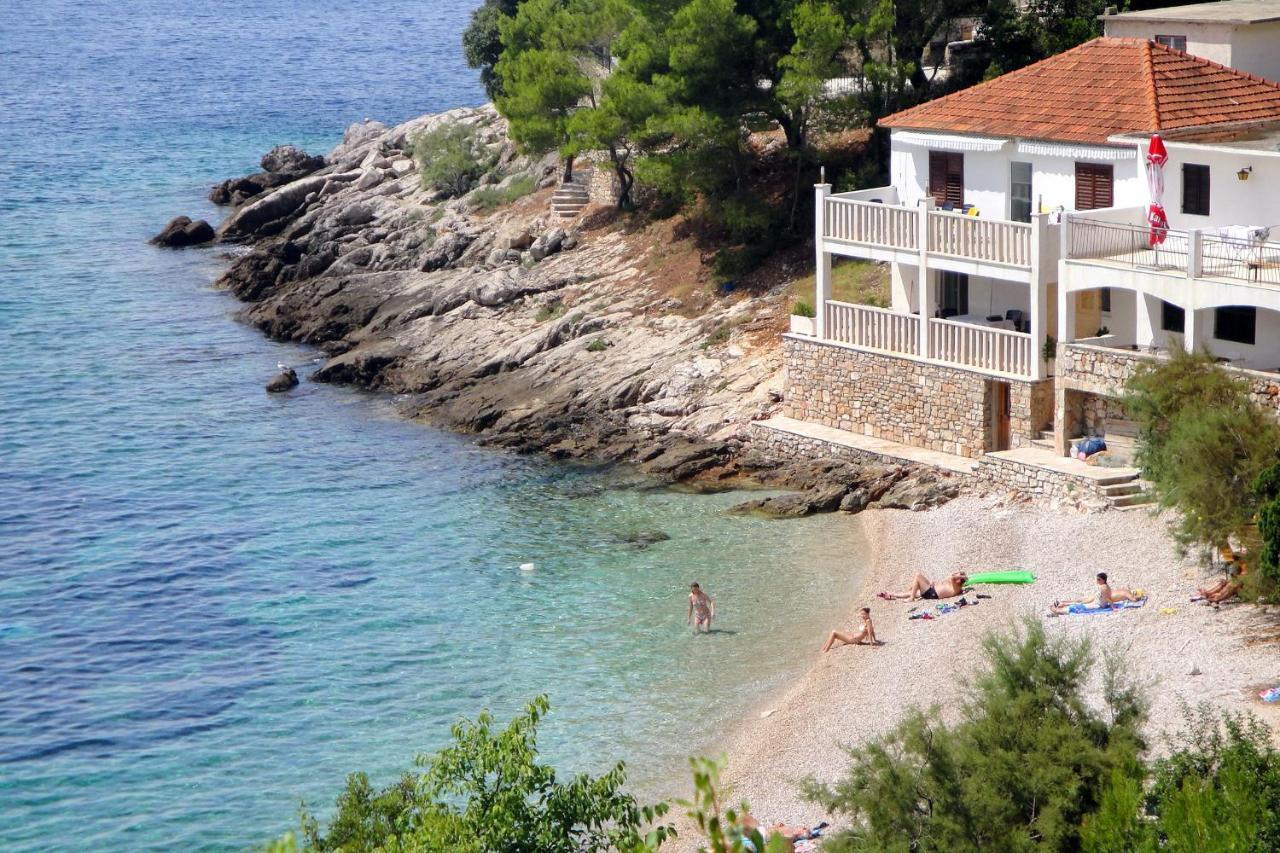 Seaside Secluded Apartments Cove Tvrdni Dolac, Hvar - 4008 Gdinj Exterior photo