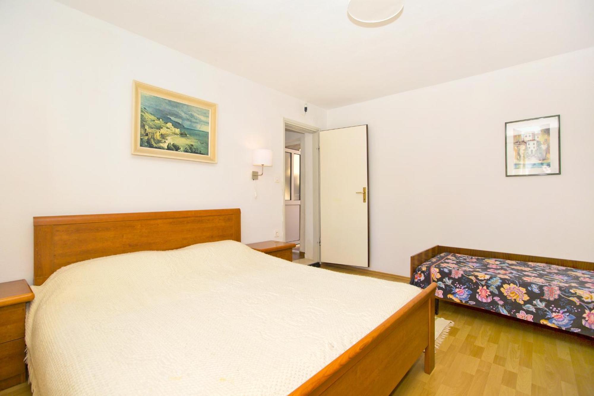 Seaside Secluded Apartments Cove Tvrdni Dolac, Hvar - 4008 Gdinj Room photo